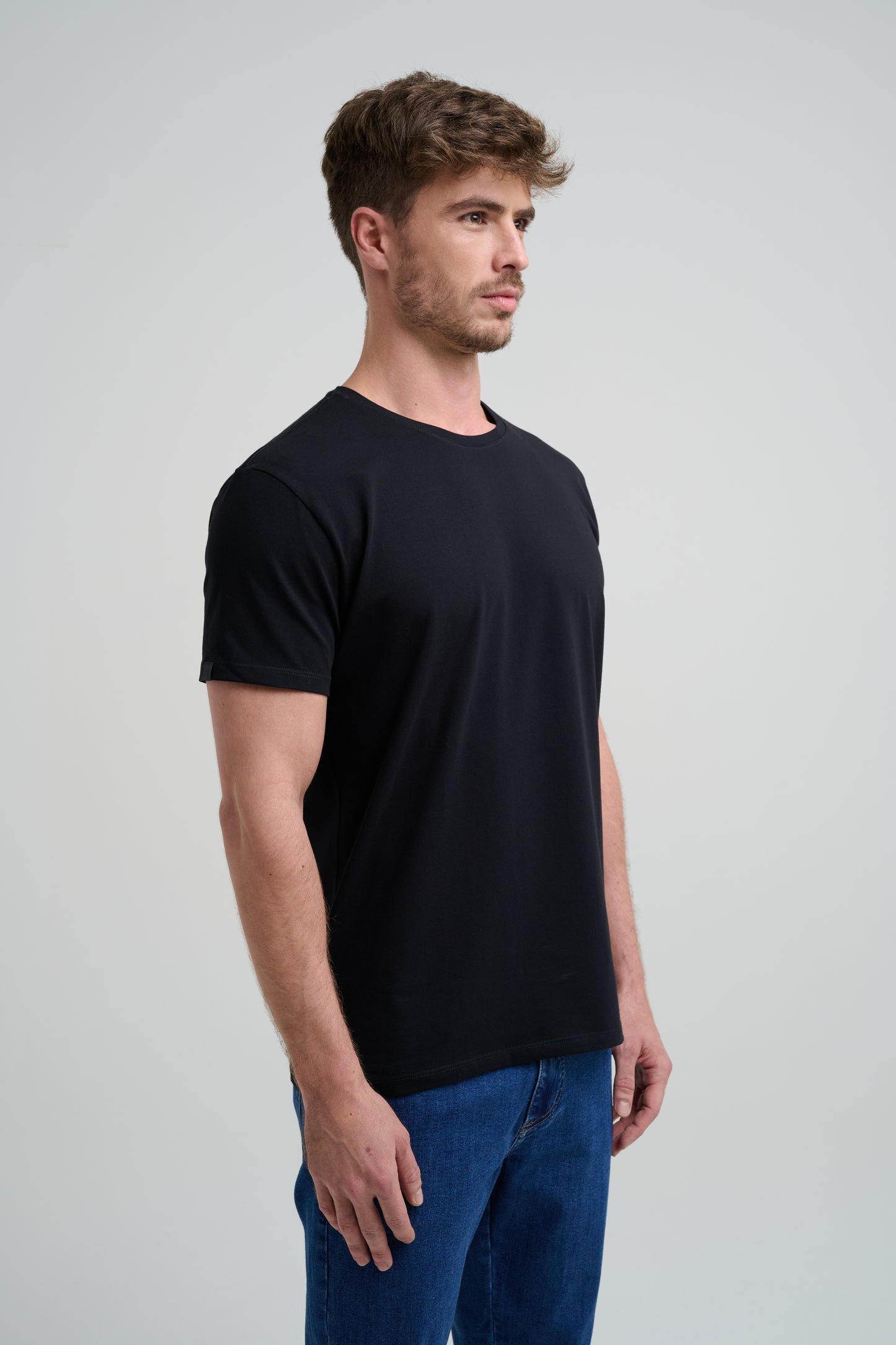 Compre 3 Camisetas Minimal e Ganhe + 1