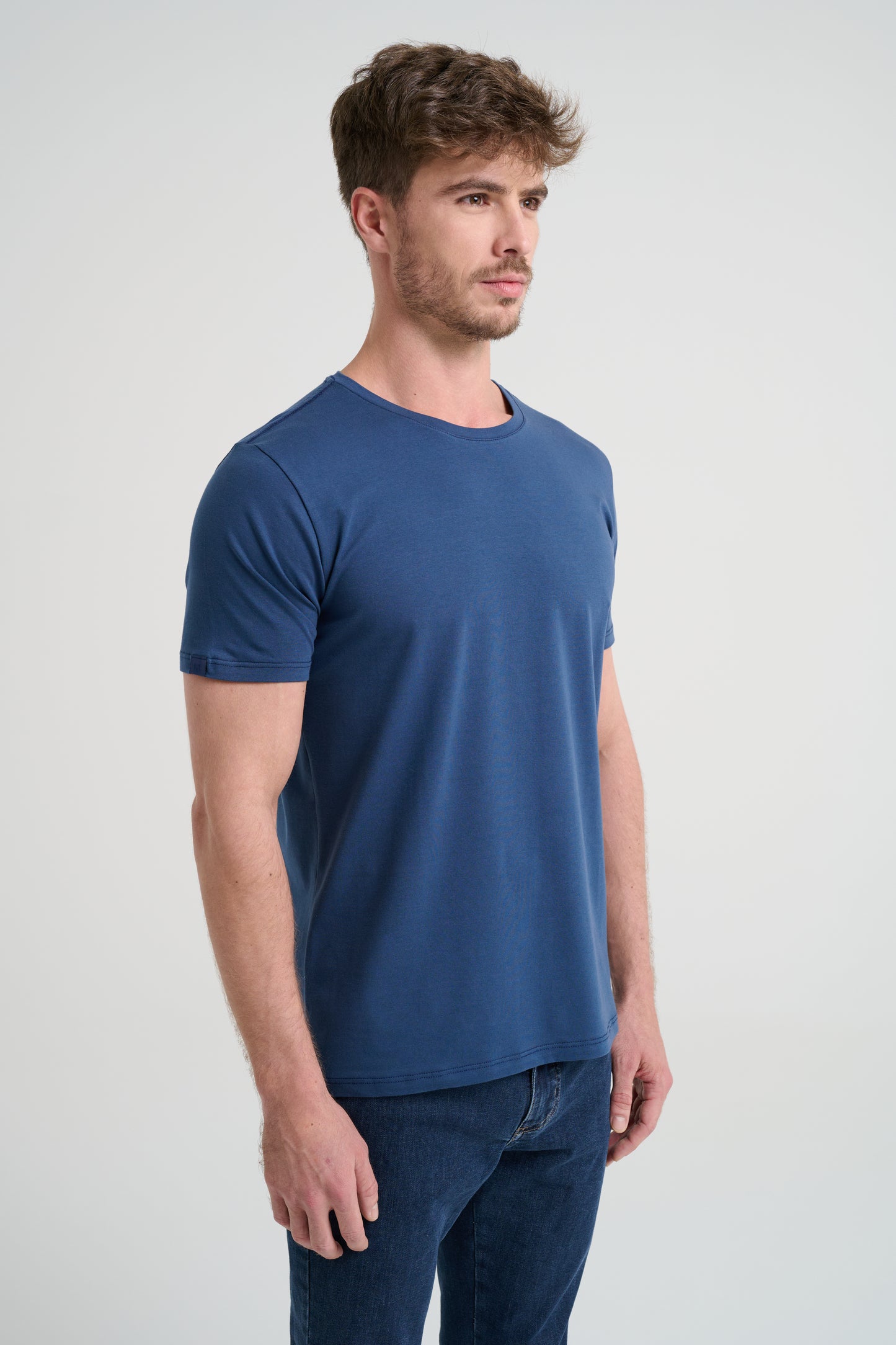 Compre 3 Camisetas Minimal e Ganhe + 1