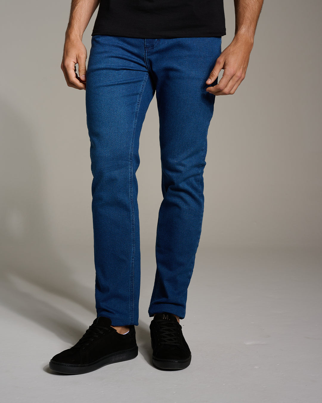 Azul Escuro