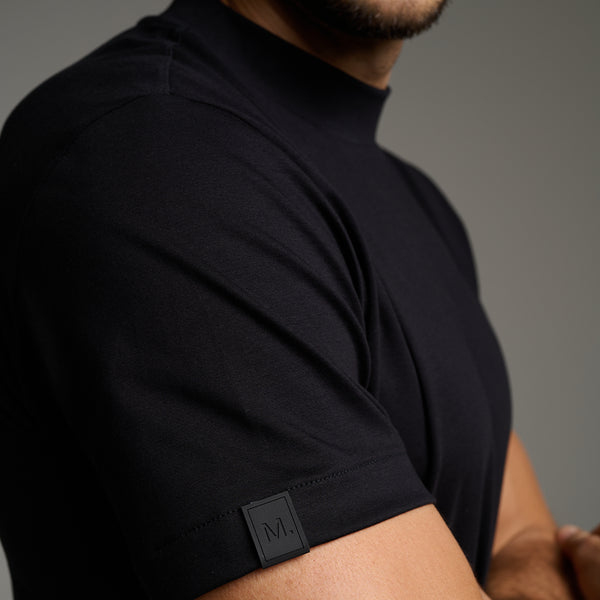 Camiseta Gola Alta Pima - Manga Curta